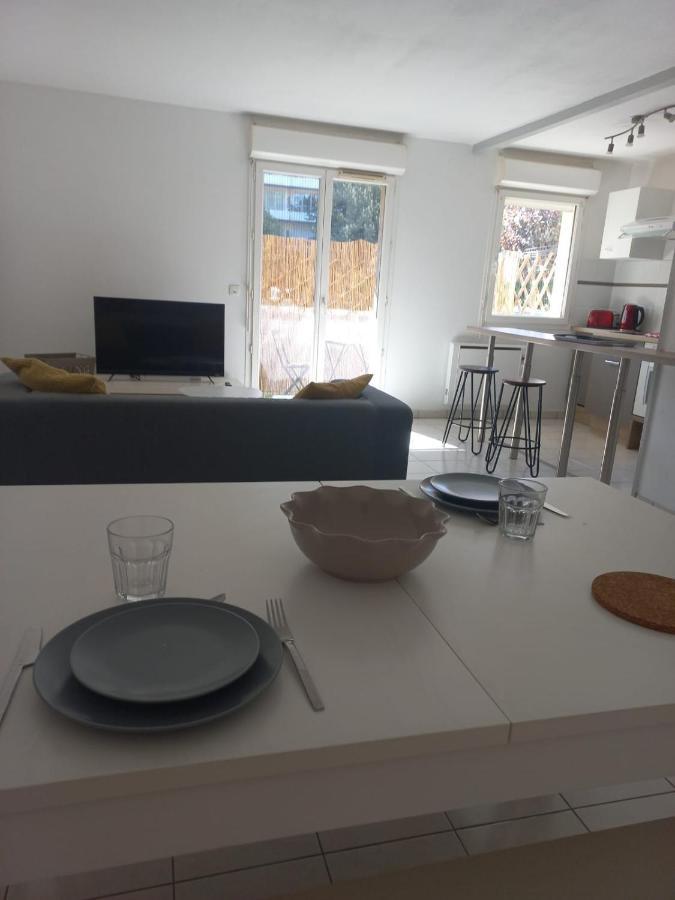 Superbe T2 Avec Parking Prive Apartment Agen Exterior photo